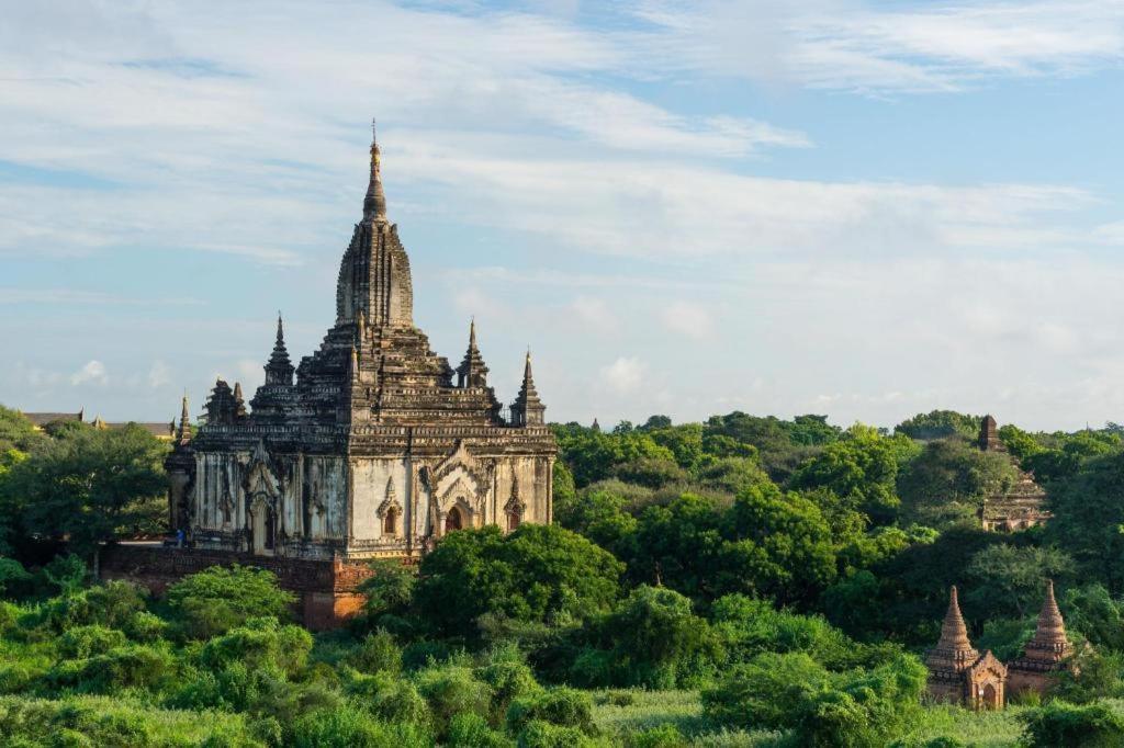 Zfreeti Hotel Nyaung-U Экстерьер фото